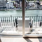 L'inattendu Sur La Croisette Centre Couette-café 4*