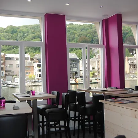 L'inattendu Sur La Croisette Centre Couette-café 4*